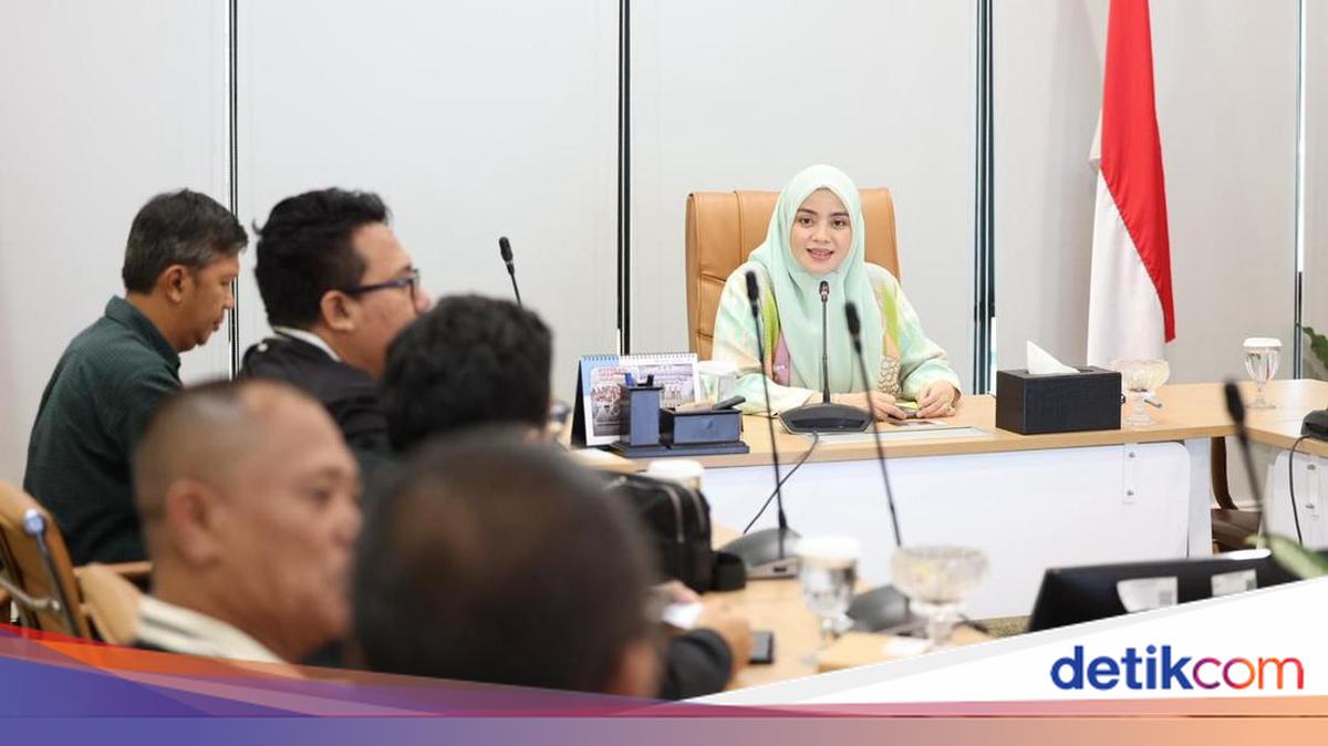 Perkuat Ekonomi Komunitas, LPDB Ajak Suporter Sepakbola Bentuk Koperasi