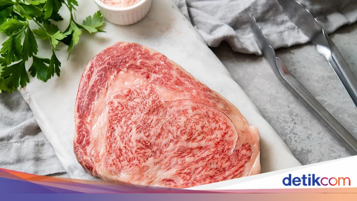 5 Makanan Tinggi Protein yang Ternyata Juga Tinggi Lemak