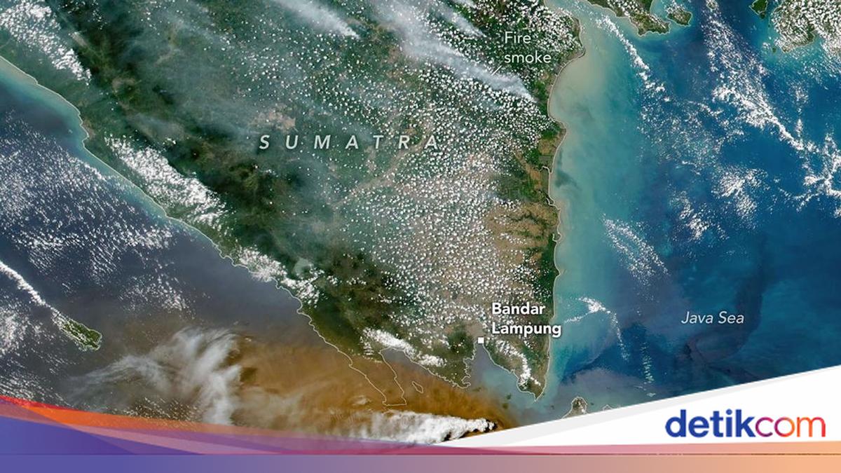 Satelit NASA Ungkap Potret Erupsi Anak Krakatau, Ini Penampakannya