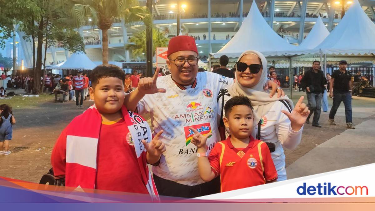 Senangnya The Jakmania Usai Persija Menang 2-1 Lawan Persib di GBK