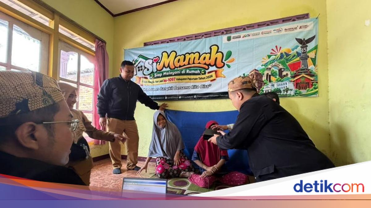 Dispendukcapil Pasuruan Jemput Bola Bantu Perekaman e-KTP ODGJ &amp; Lansia