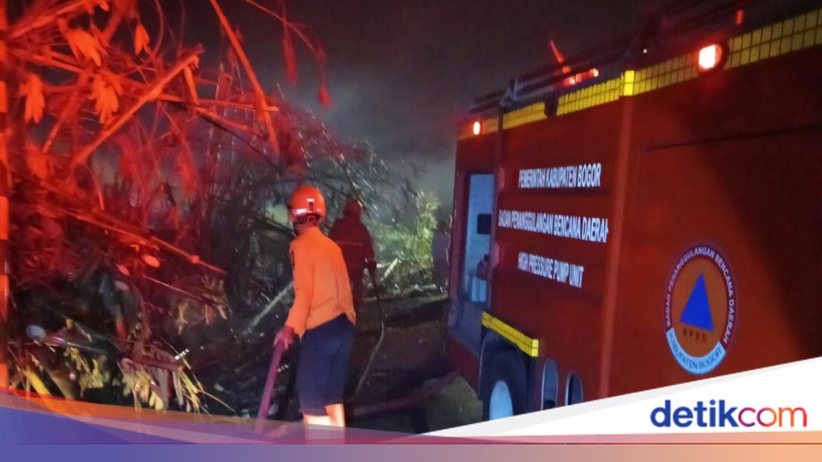 Lahan di Rumpin Bogor Terbakar Gegara Puntung Rokok
