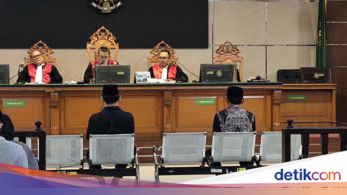 Bupati Bekasi Ade Kuswara Divonis 6 Tahun Bui dan Hak Politik Dicabut 10 Tahun