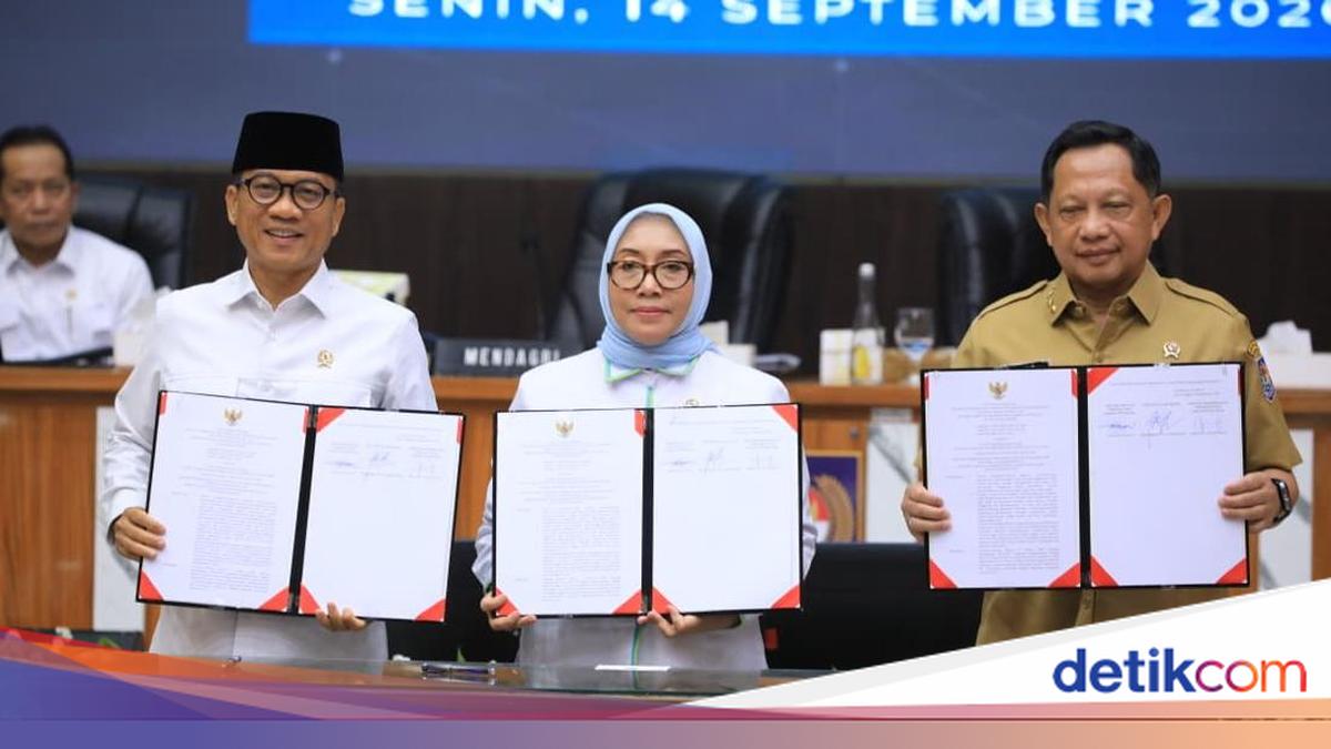 Teken SKB 3 Menteri, Mendes Yandri Dorong Perempuan Jadi Subjek Pembangunan