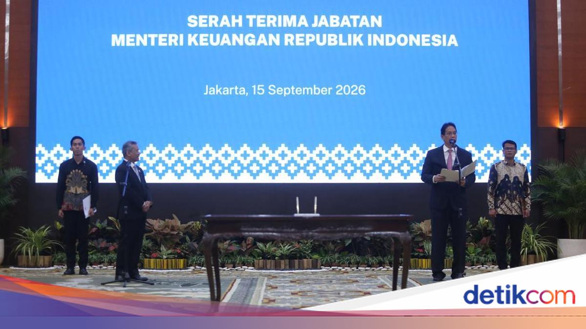 Ogah Pidato Panjang Saat Sertijab, Purbaya: Terima Kasih Satu Tahun Ini