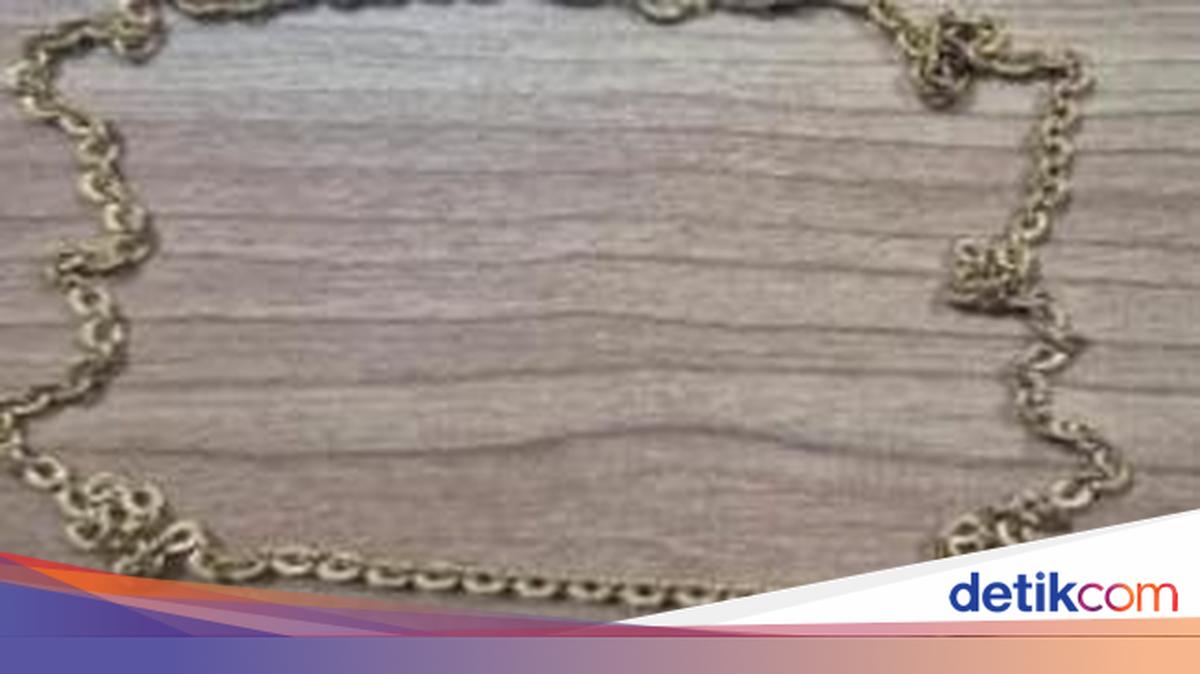 2 Pria Banyumas Diringkus Polisi gegara Jual Perhiasan Emas Palsu Rp 26 Juta
