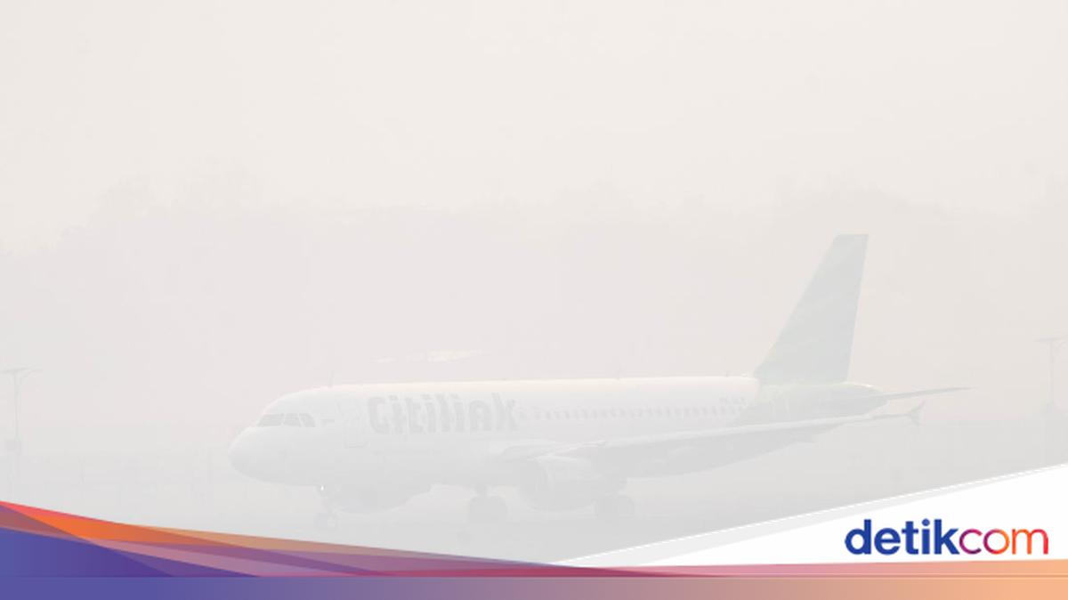 Kabut Asap Bikin Pesawat Return to Base, Maskapai Terbebani Biaya Avtur