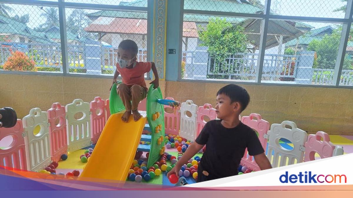 Merawat Ibu, Menjaga Anak, Menguatkan Keluarga Pekerja Kebun di Solok Selatan
