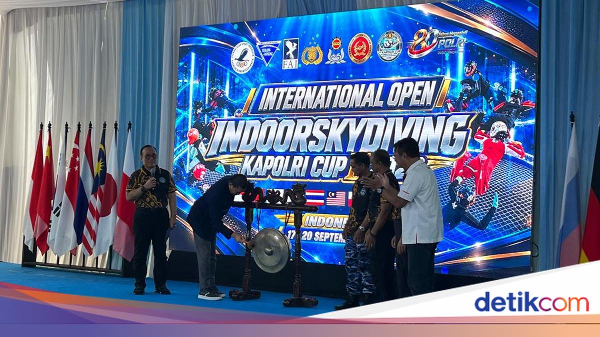 Kejuaraan Dunia Indoor Skydiving Kapolri Cup Digelar, Diikuti 382 Peserta