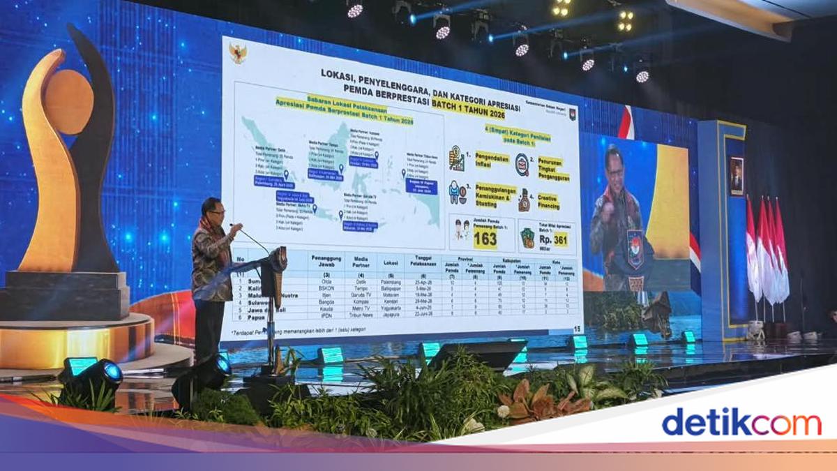 Tito Ungkap Arahan Prabowo Tertibkan Spanduk Promosi yang Bikin Kota Berantakan