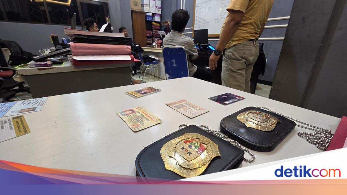 Pria Berkalung Lencana 'KPK' Diciduk Saat Peras Petani Sukabumi