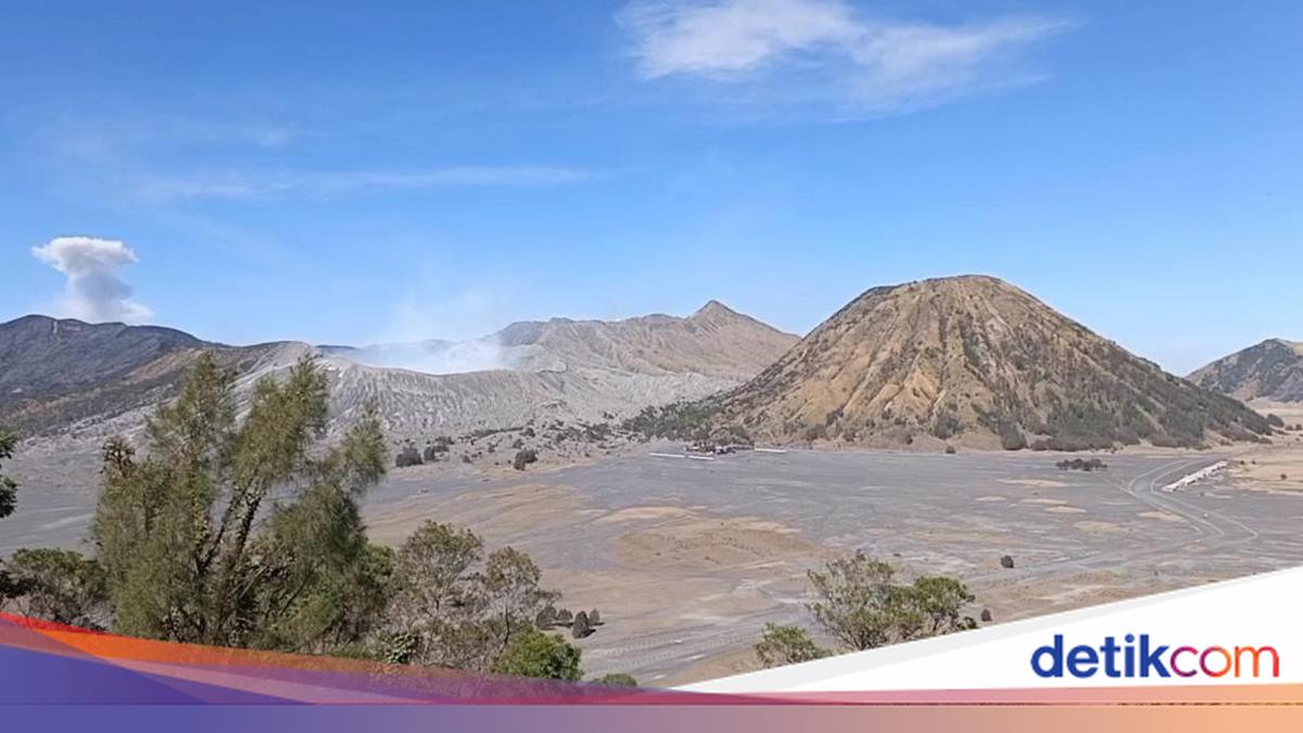 Bromo Kembali Dibuka Usai Kebakaran, Wisatawan Dilarang Nyalakan Api