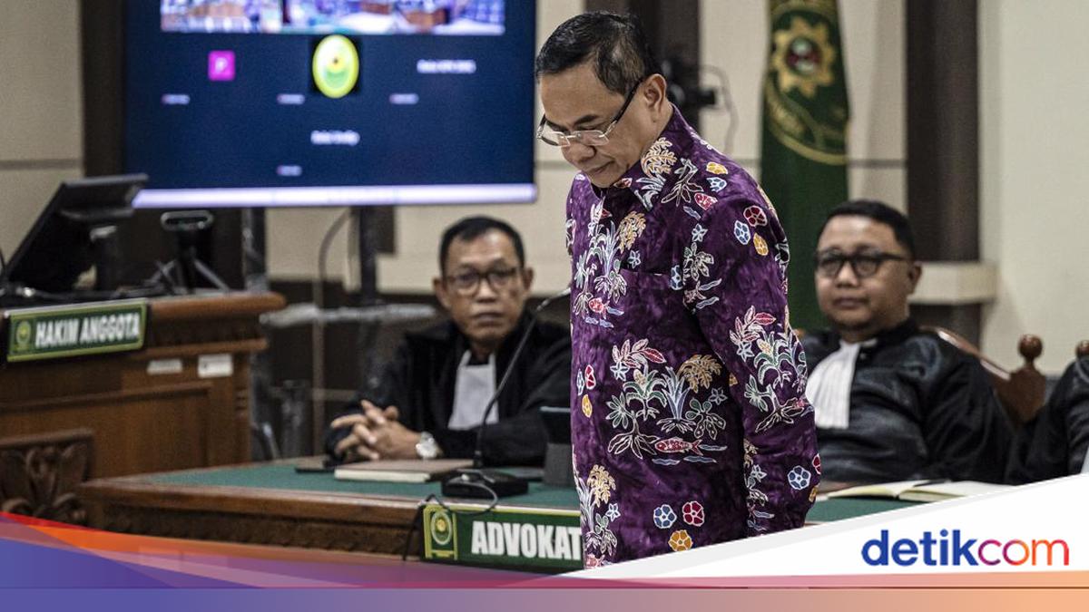 Eks Bupati Pati Sudewo Dituntut 8,5 Tahun Bui dan Hak Nyalon Dicabut 5 Tahun
