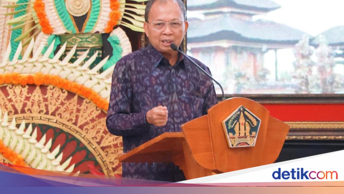 Cegah Pungli, Wayan Koster Dorong Digitalisasi Layanan Publik di Bali
