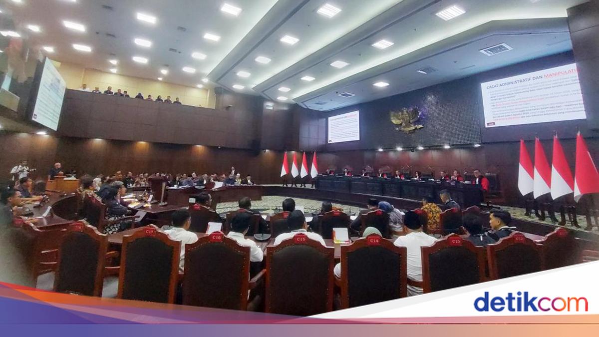 Denny Indrayana Dkk Gugat Syarat Pendidikan Pencalonan Gibran ke MK