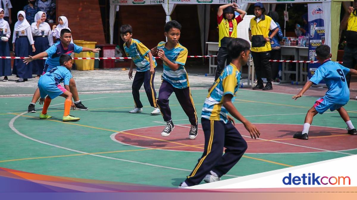 Siswa Adu Ketangkasan di Kejuaraan Hadang