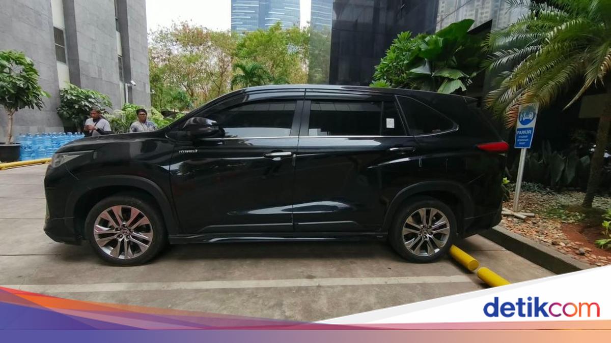 KPK Sita Mobil Ketiga dari Anggota DPRD Bengkulu Vinna Ledy