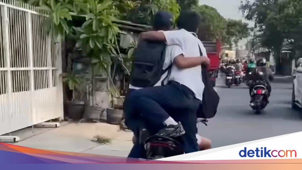 Dalih Pelajar SMP di Ciputat 'Gendongan' Bonceng 4 Naik Motor: Bensin Habis