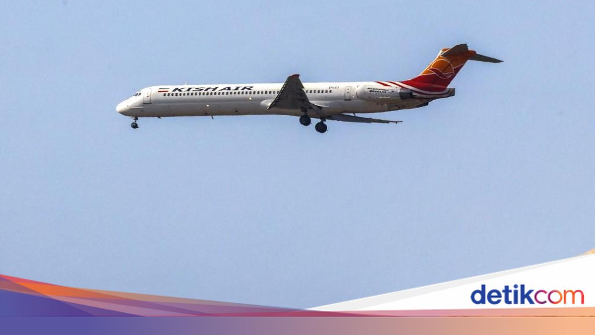Sanksi AS Mulai Berlaku, Penerbangan-penerbangan dari Iran Dibatalkan