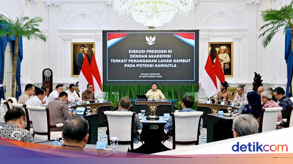 President Prabowo Consults Experts on Peatland Management and Forest Fire Prevention