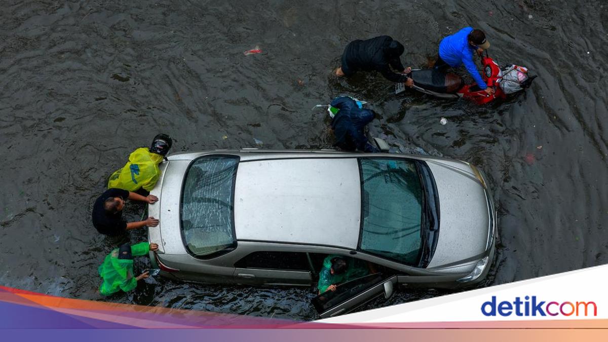 Bangkok Metropolitan Administration declares flood disaster status