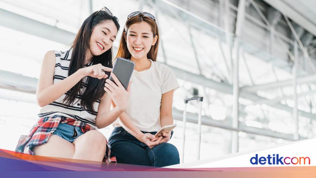 China’s ‘Disposable Clothing’ Travel Trend Sparks Environmental Concerns