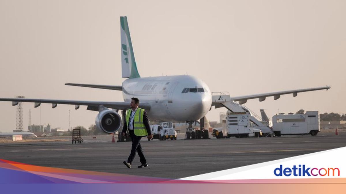 Sektor Penerbangannya Lumpuh, Iran Desak Irak Cabut Pembatasan Udara