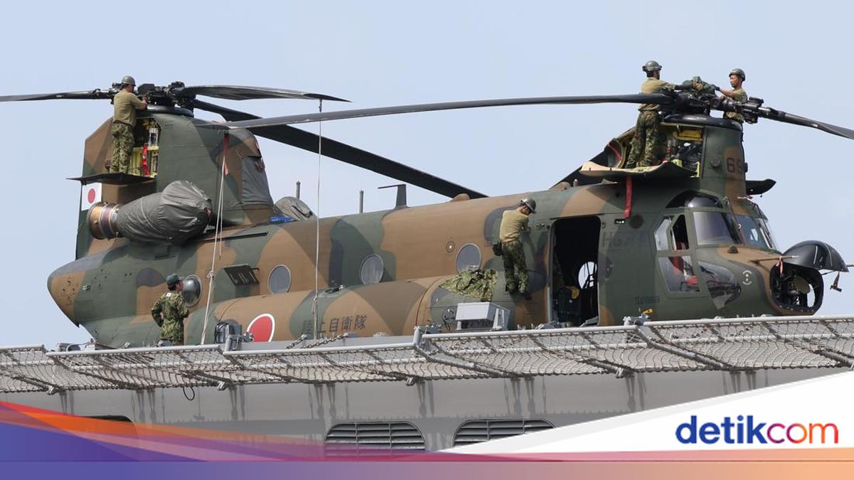 Chinook Jepang Selesaikan Misi Karhutla Kalbar, Lebih dari 40 Operasi ...