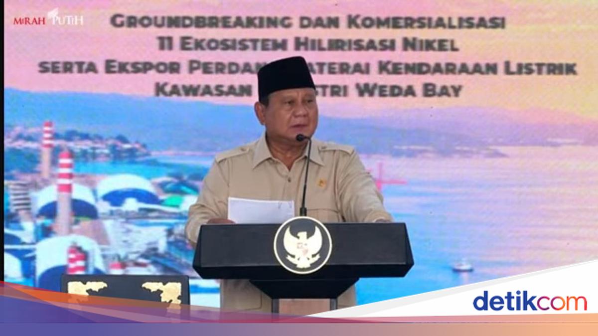 Canda Prabowo Saat Sapa Luhut: Roda Berputar, Sekarang Saya Komandannya