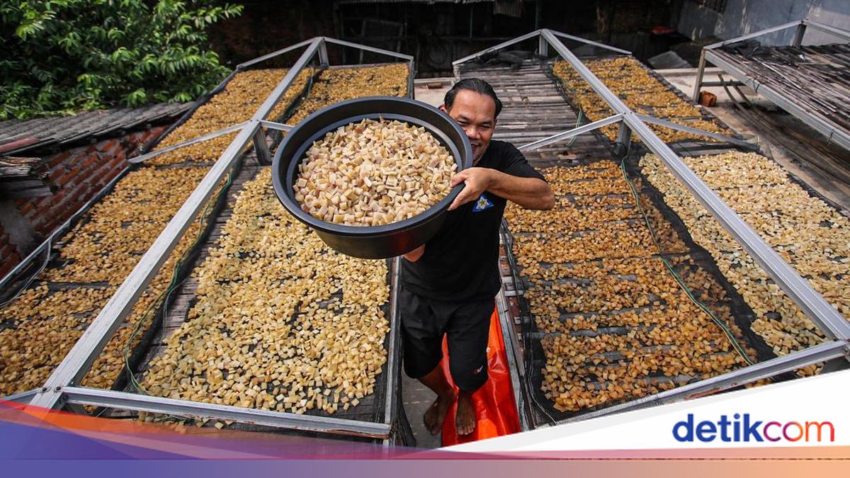 Jakarta skin-cracker business supplies markets in Britain and Saudi Arabia