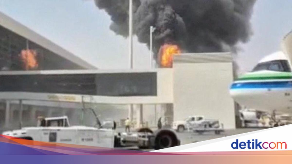 Bandara Riyadh Kembali Diserang, Saudi Cegat Rudal Jelajah