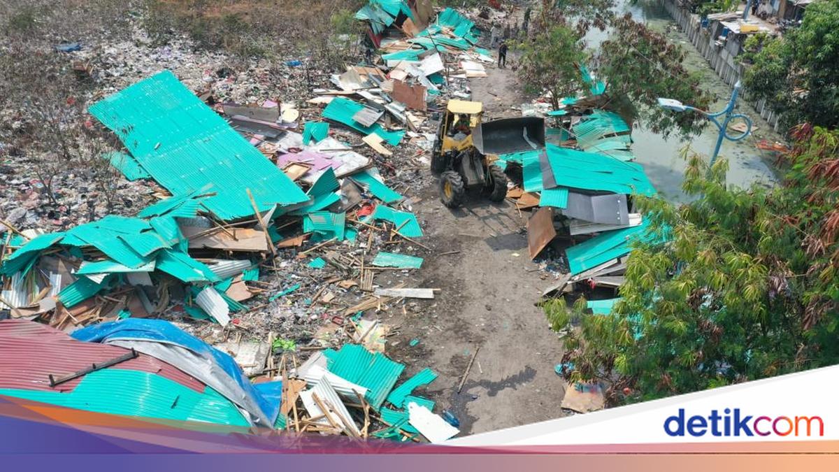 Police Dismantle 30 Drug Shanties In Kampung Ambon