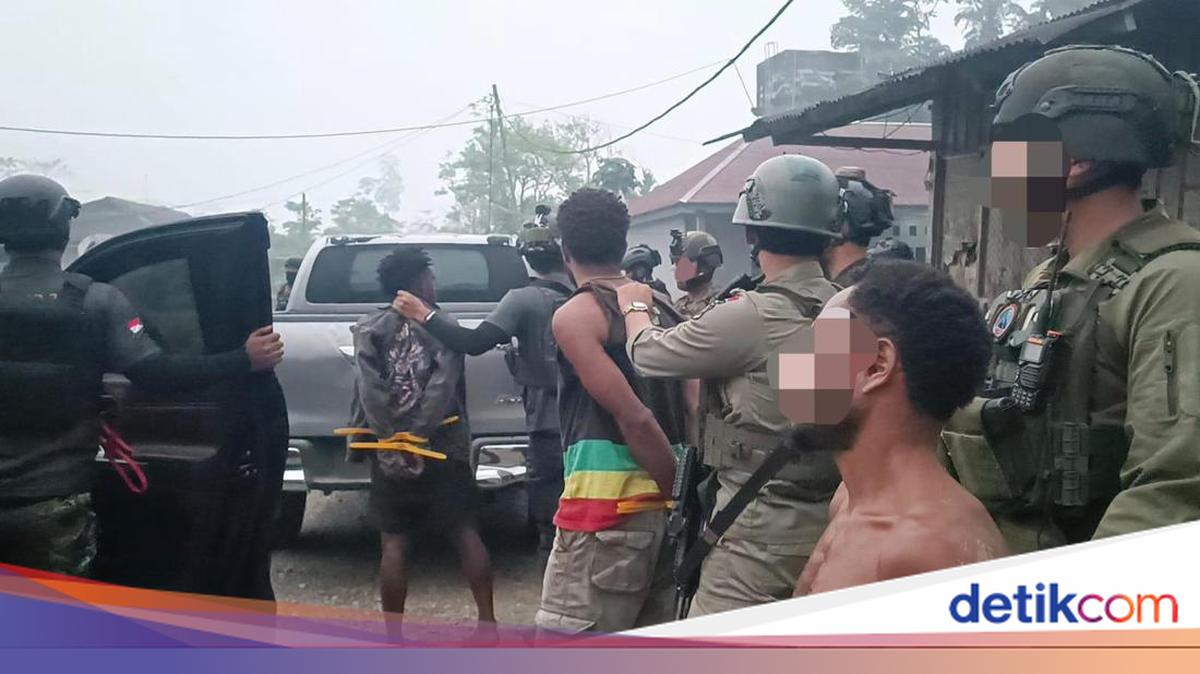 Polisi Tangkap 2 Anggota KKB Pembunuh Warga Makassar, 1 Pelaku Tewas