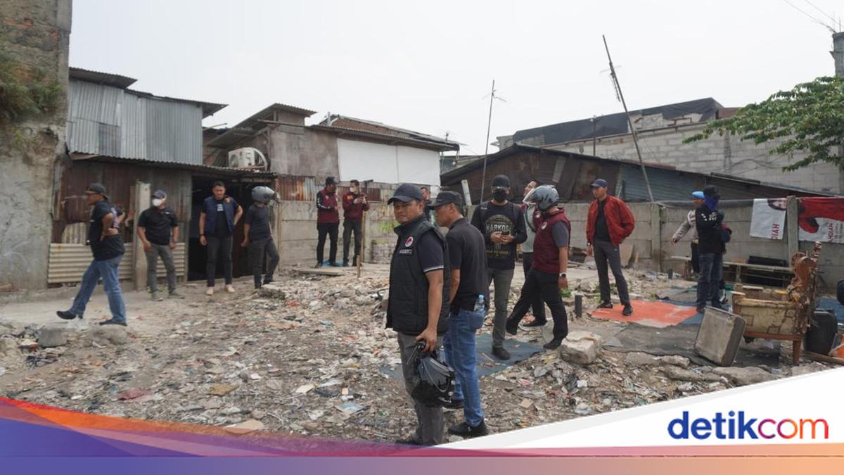 Polda Metro Razia Narkoba di Kampung Boncos, Tangkap 2 Orang Positif Sabu