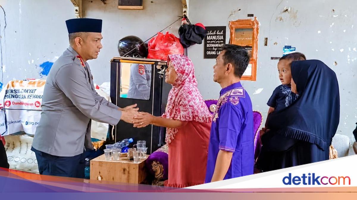 Kapolres Tangsel Melayat ke Rumah Duka Korban Ledakan Pasar Cimanggis