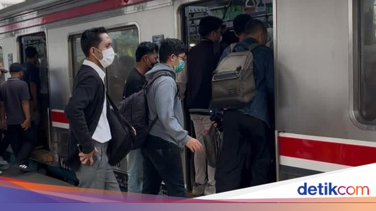 Curhat Anker Hadapi Anomali KRL: Hari-hari Jadi 'Pepes' hingga 'Samsak' Emosi