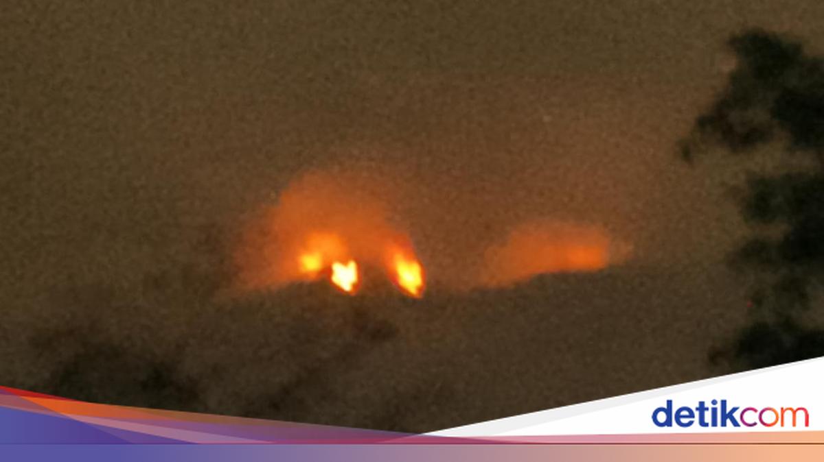 Fire at Mount Latimojong spreads as hiking trail remains closed