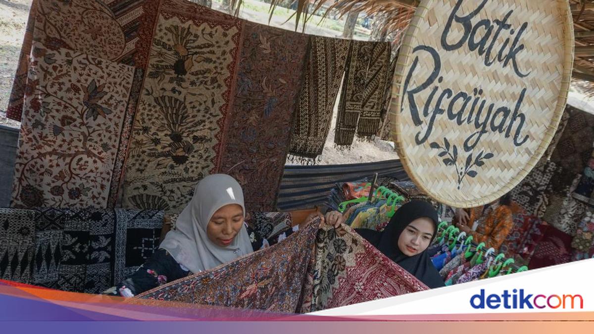 Batang Batik Event Helps Rifaiyah Makers Reach New Markets