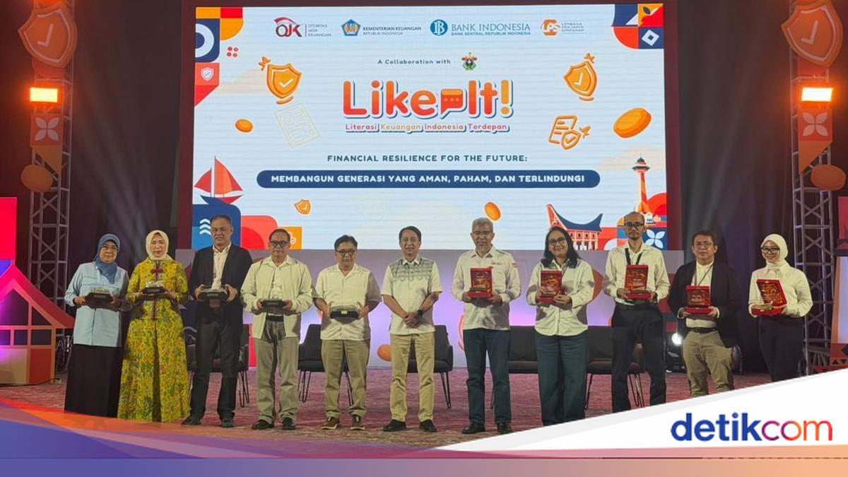 Unhas Bareng OJK-LPS Bekali Mahasiswa soal Literasi Keuangan