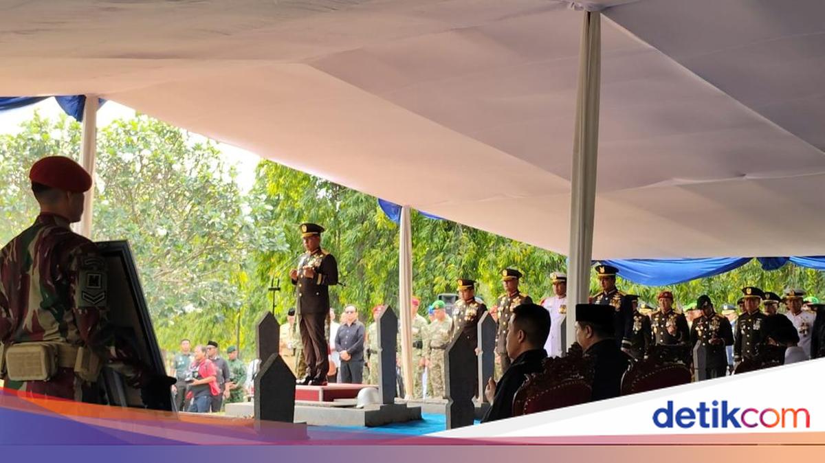 Chief of the TNI Funeral Eks KSAD SUBAGYO HS, CAPTAIN-WAPANG