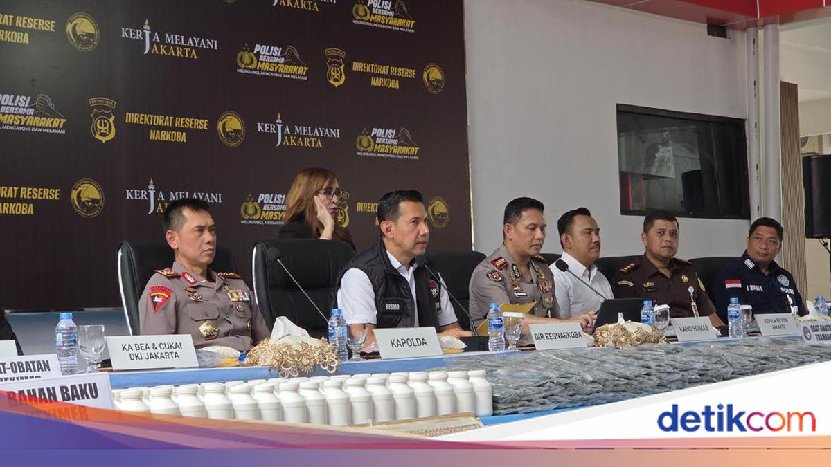 Polda Metro Ungkap Peran 16 Tersangka Pabrik Tramadol Ilegal di Sukoharjo