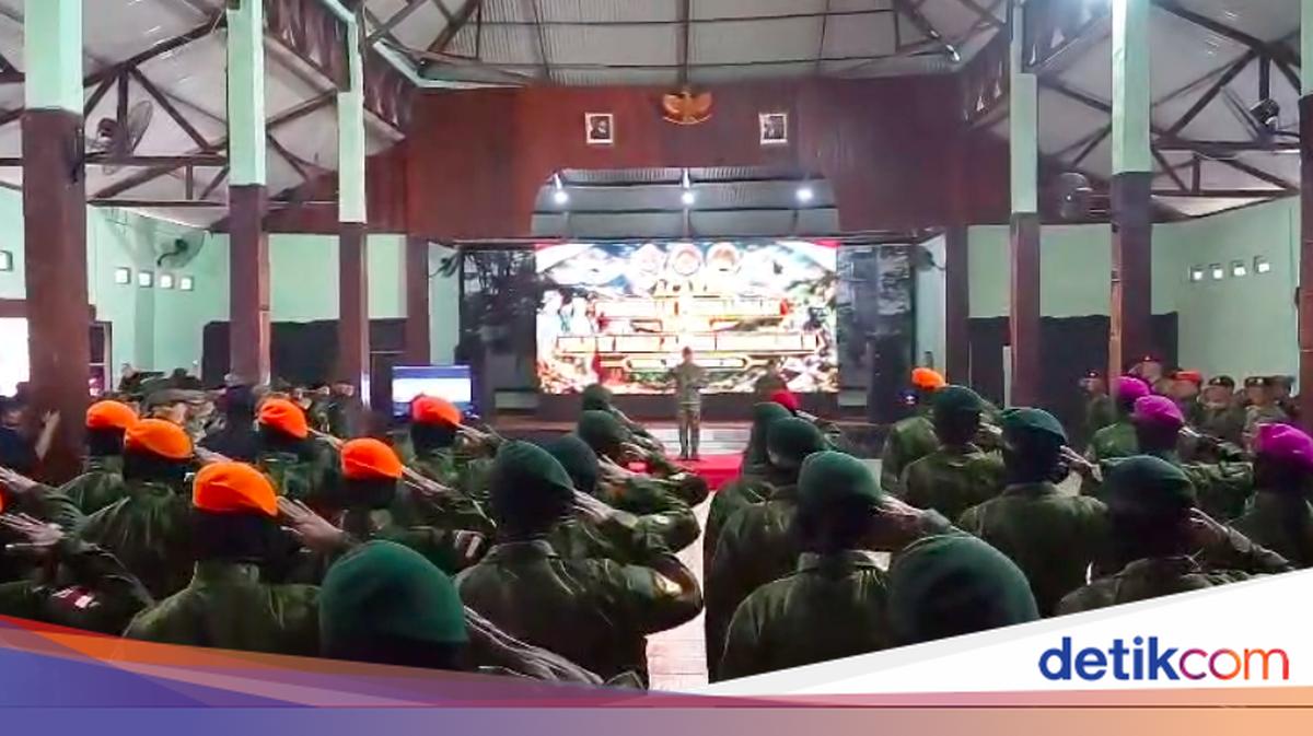 Jaga NKRI, 136 Prajurit TNI di Papua Terima Kenaikan Pangkat Luar Biasa