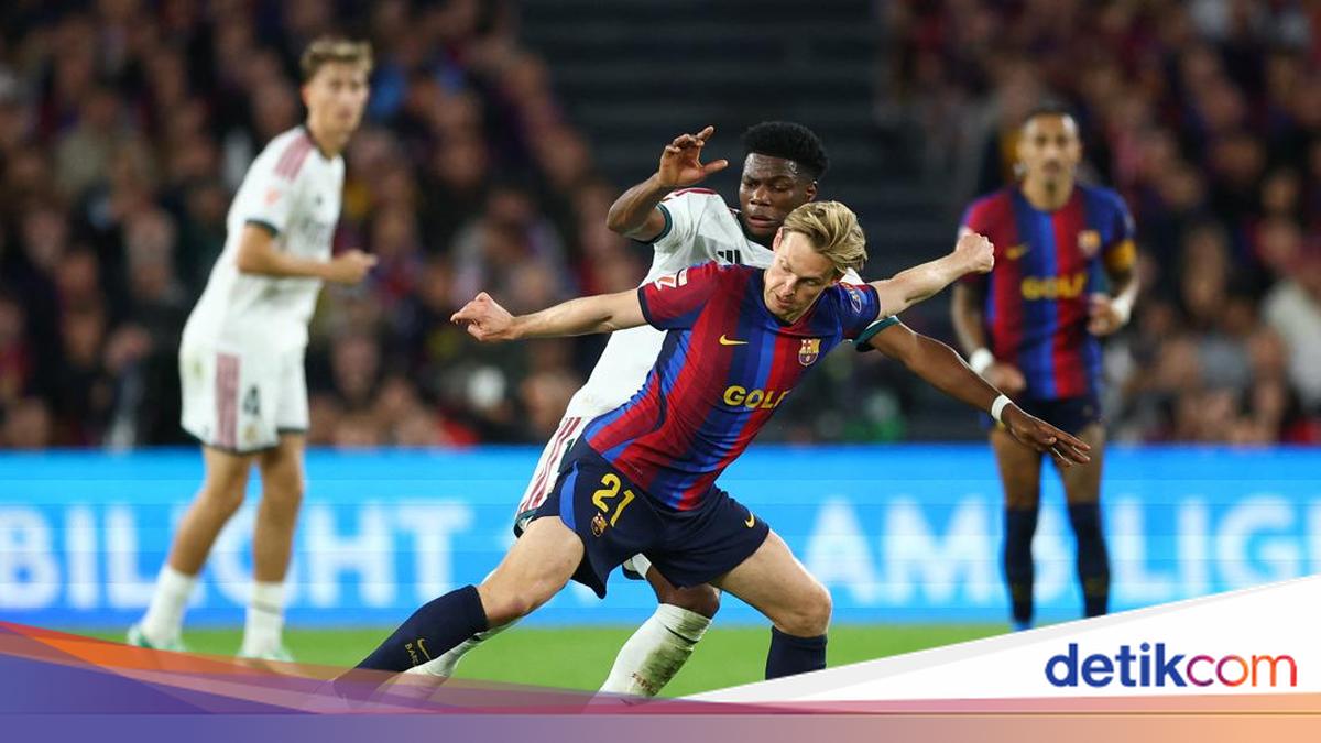 De Jong: Barcelona Lambat dan Ceroboh
