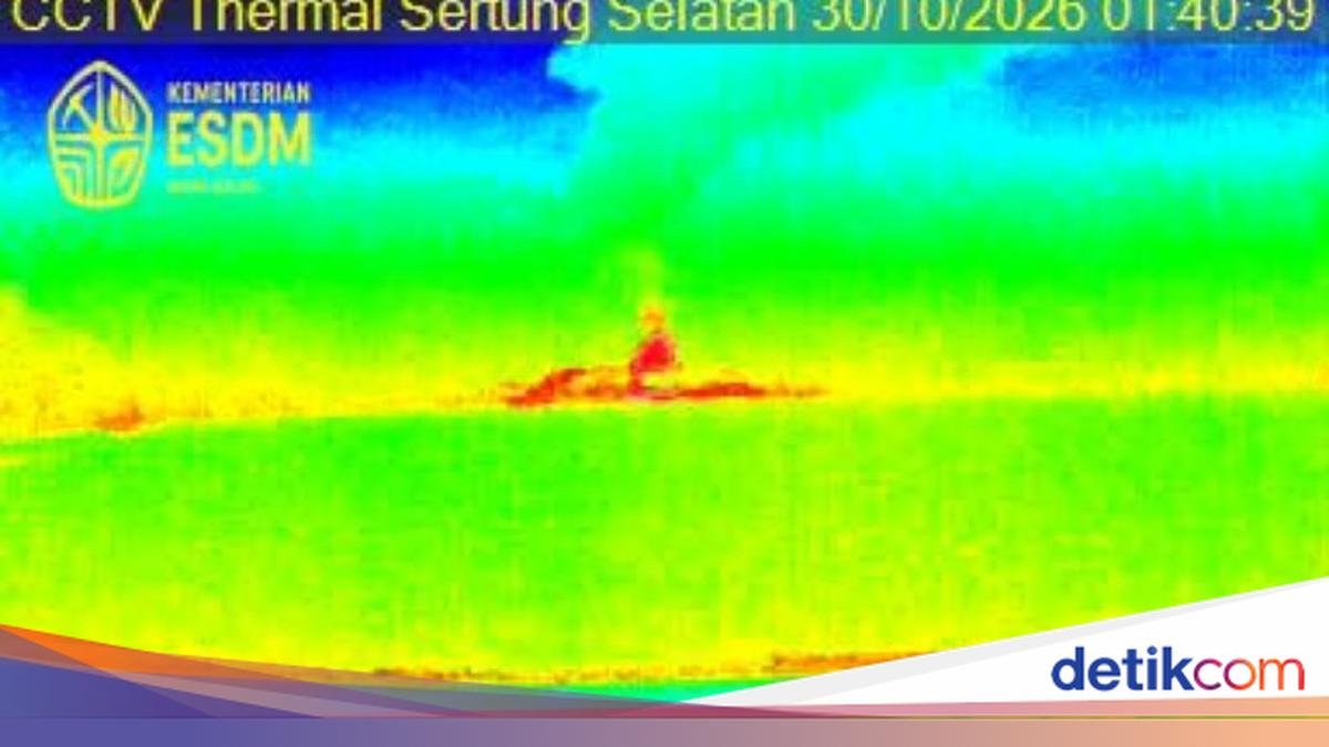 Anak Krakatau erupts; authorities set safety zones around volcano
