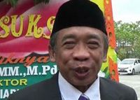 Diduga Kasus Pemalsuan Ijazah, Pelawak Qomar Ditahan Diduga Kasus Pemalsuan Ijazah, Pelawak Qomar Ditahan