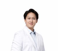 dr. Benedictus Deriano, Sp.OT, AIFO-K, FICS