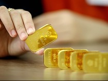 Harga Emas Hari Ini di Jogja 30 Oktober 2025 Jatuh dan Makin Melemah!