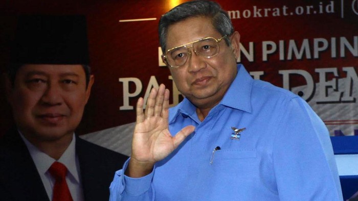 Bertemu di Yogyakarta, Para Follower Berebut Selfie dengan SBY