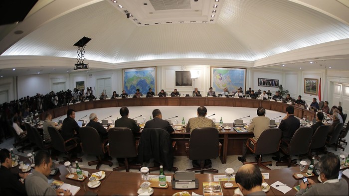 CSIS: Kabinet Kerja Mengecewakan, Reshuffle Kabinet Jadi Keharusan