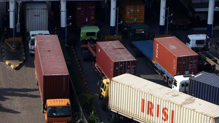 Bank Indonesia (BI) memprediksi neraca pembayaran Maret 2014 surplus pada kisaran US$ 500 juta. Surplus ini didorong peningkatan ekspor non migas, yang telah terjadi beberapa bulan terakhir.